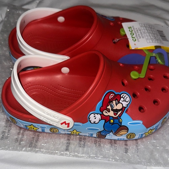 CROCS light up Kids Red Cartoon Clogs - Picture 2 of 5